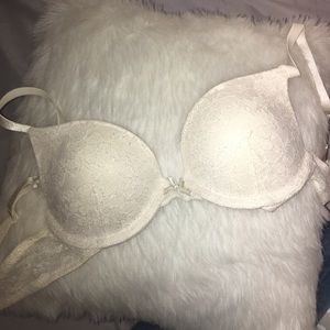 NWOT Push Up Bra